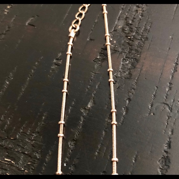 Amaro Israeli Hamsa Necklace - rose gold - Picture 5 of 6